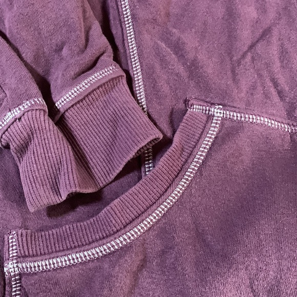 Nike purple, long sleeve, hooded sweatshirt.  Zip up. Front pockets.  Size large - Picture 5 of 9